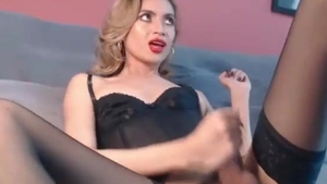 slim Colombian shelady In black underware And nylons Tugs Her large penis