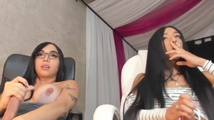 ladyboy allies Masturbate At The Same Time