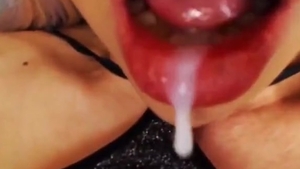 Mint babe Ladyboy Cumming Compilation SiNNE