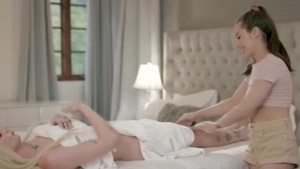 Randy Masseuse throats With Rides T beauty Clients Shecoc