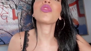 La Suprema Leggenda Regala La Sua Sborra A Un Fortunato ???