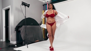 Trans Angels: Eros Brings Ecstasy to Unsatisfied Beauty