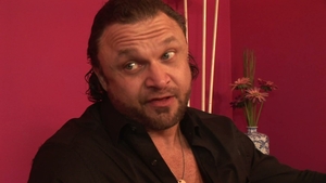 Devil's Tgirls: Blonde & Brunette Threesome