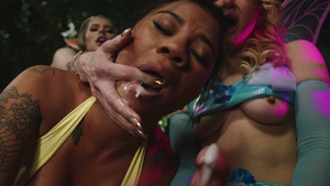 Futa World: Fae Fingers Bring Ameena to Climax