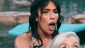 Raw dogging by the poolside on July 4th