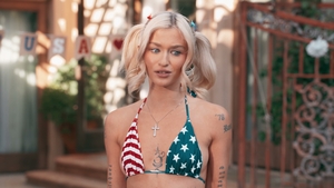 Raw dogging by the poolside on July 4th