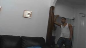 long Distance jizz slovely - Macho fellow episode