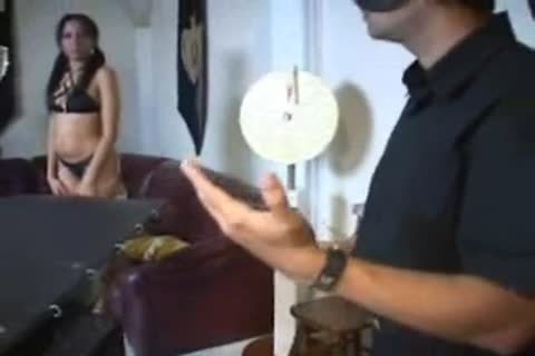 TSservitude blowjob