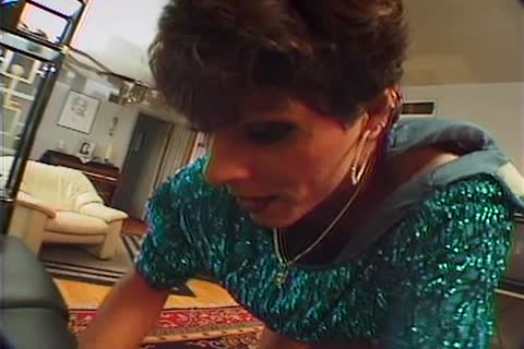 hawt Real Lady Joins In A Short-haired tranny sucking curly Straight twink