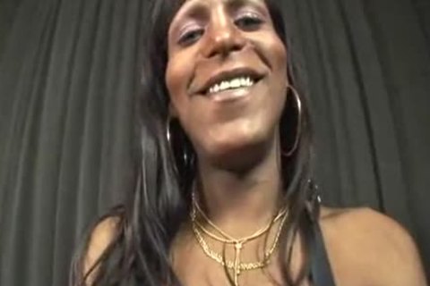 ladyboy - Flavia Da Monza three
