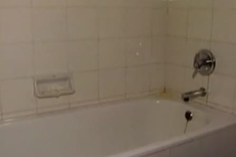 Petite asian TS hooker Giving bj